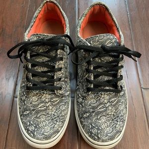 Vans, size 10, black and white